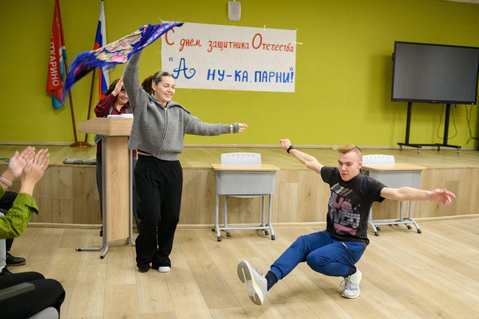 лыткарино, 23 февраля, а ну-ка парни, патриотизм, патриотические соревнования, вертикалки,