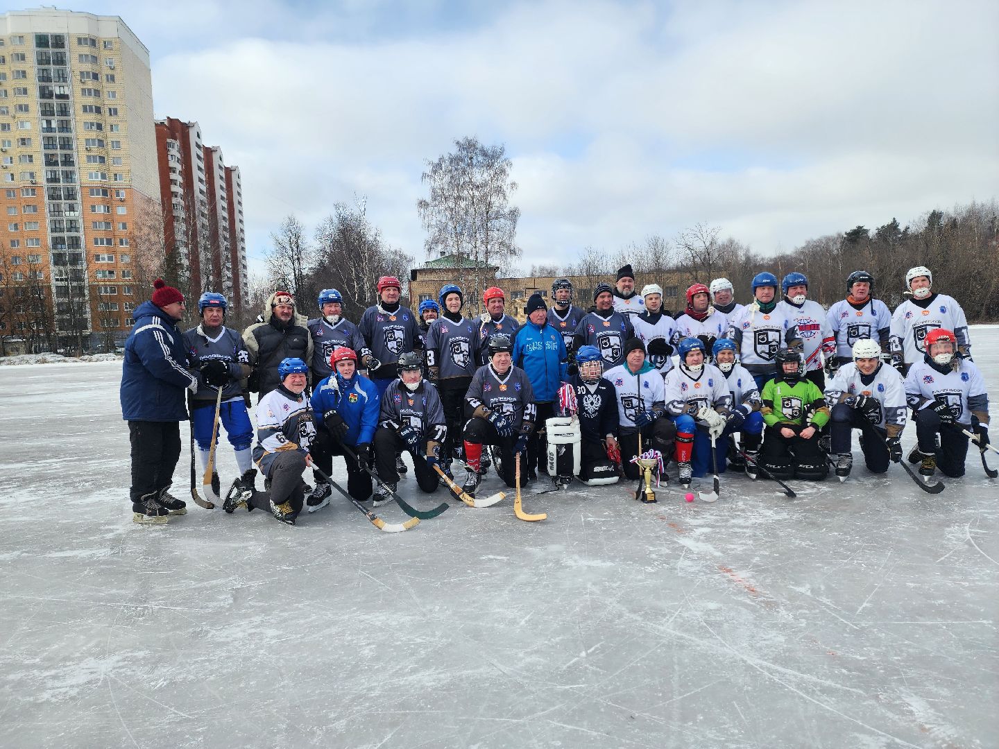 хоккей с мячом, товарищеский матч, спорт, балашиха, криогенмаш,