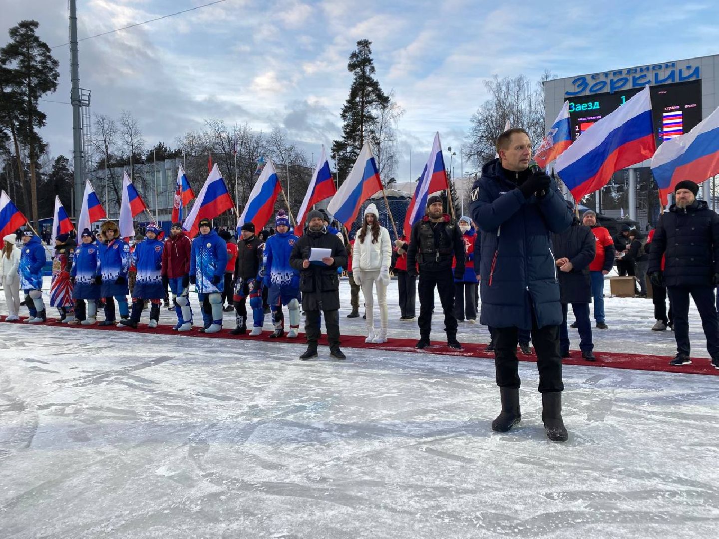 спидвей, чемпионатросссиипоспидвею, спидвейчемпионатроссии, спидвейвзорком, стадионзоркий, хирург, александрзалдастанов, ночныеволки, дмитрийволков, мото, мотогонки,