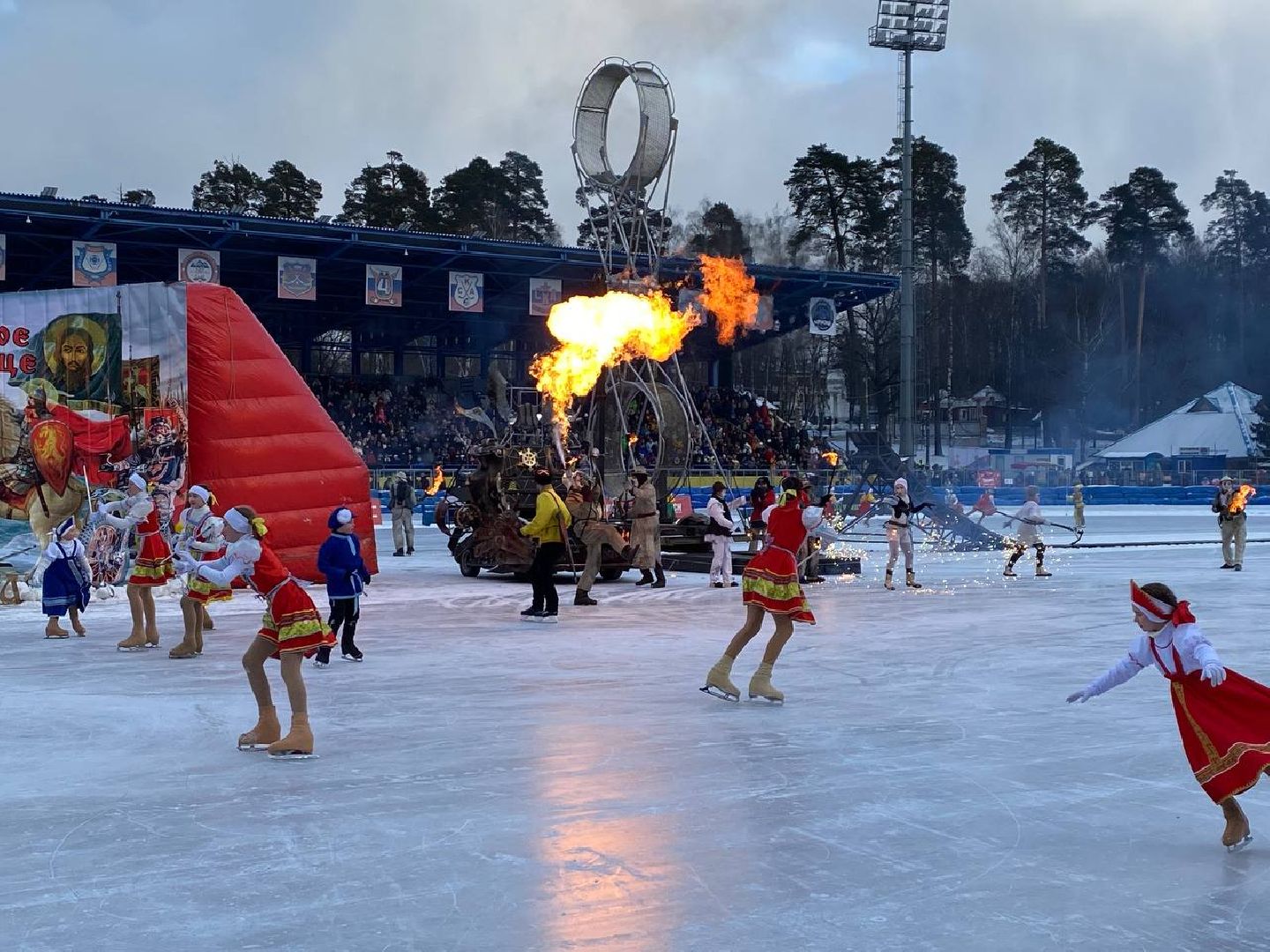 спидвей, чемпионатросссиипоспидвею, спидвейчемпионатроссии, спидвейвзорком, стадионзоркий, хирург, александрзалдастанов, ночныеволки, дмитрийволков, мото, мотогонки,