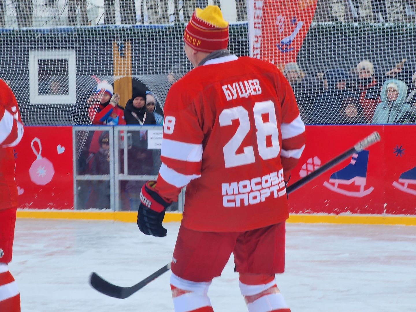 лобня, хоккей в валенках, выходи во двор, легенды хоккея, Якушев, Касатонов, вертикалки,огненный буллит,