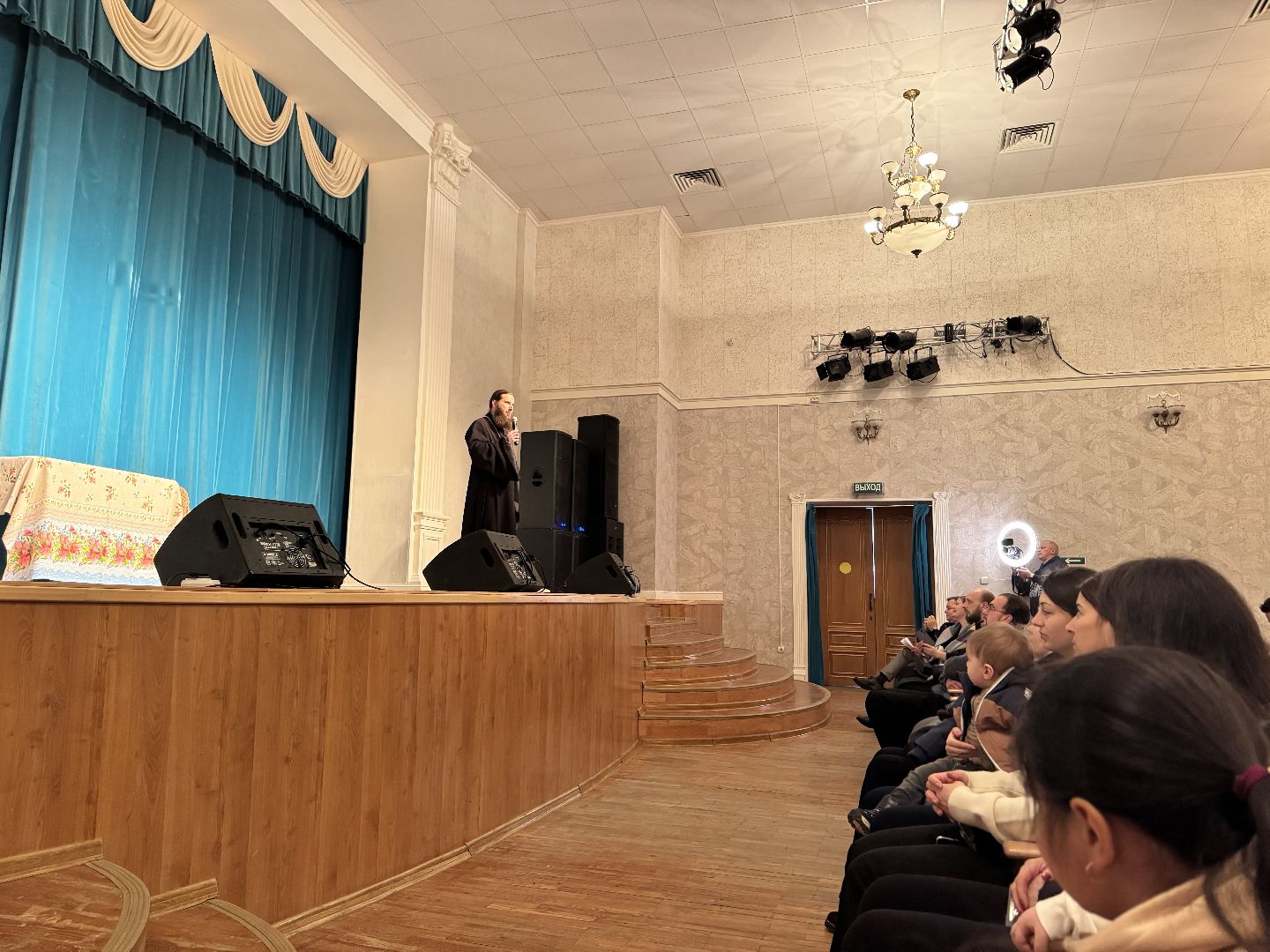 шаховская, актеры, театр, спектакль, вертикалки,