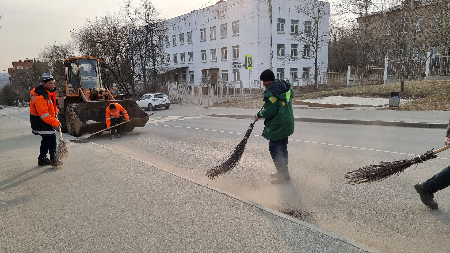 уборка города, дзержинский, жкх,