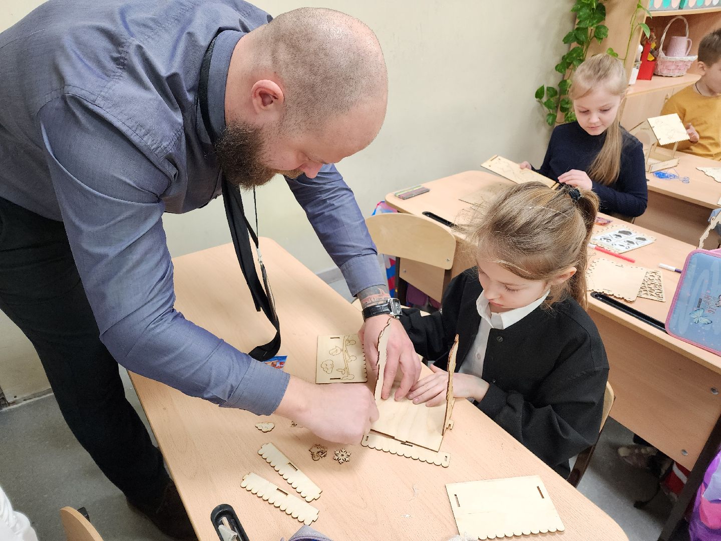 вертикалки, луховицы, Акция покорми птиц, гимназия 10,