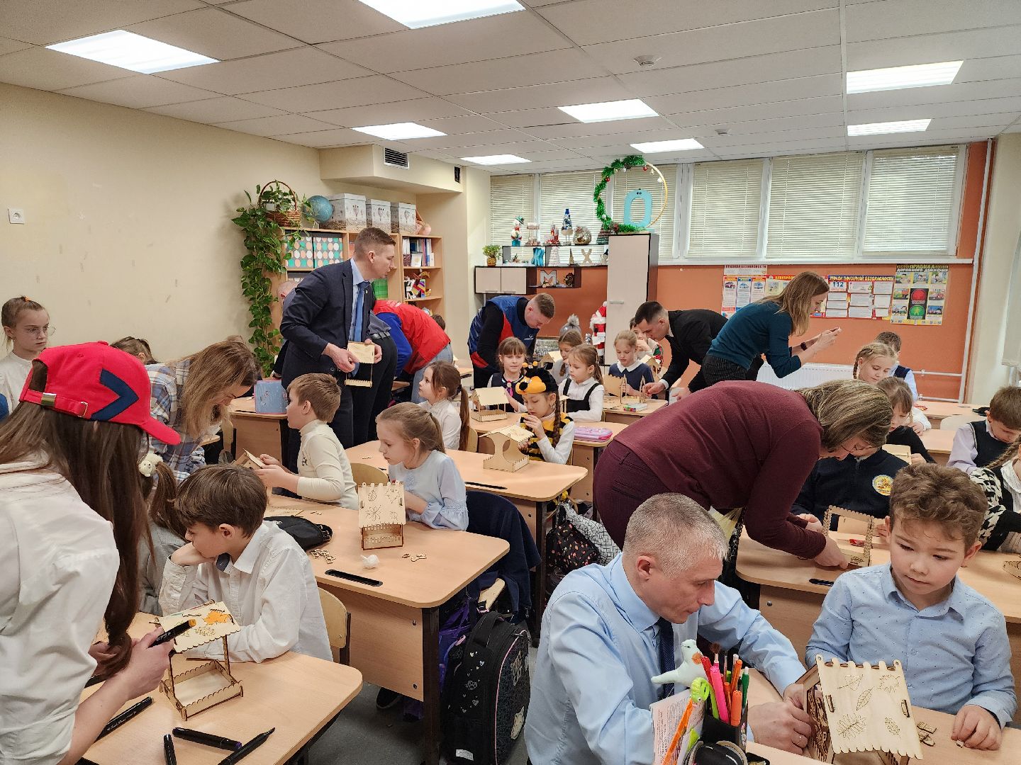 вертикалки, луховицы, Акция покорми птиц, гимназия 10,