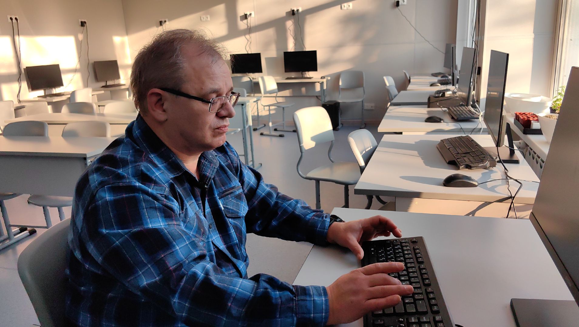 интерактивная доска, мел, учебный процесс, маркер, мотивация,