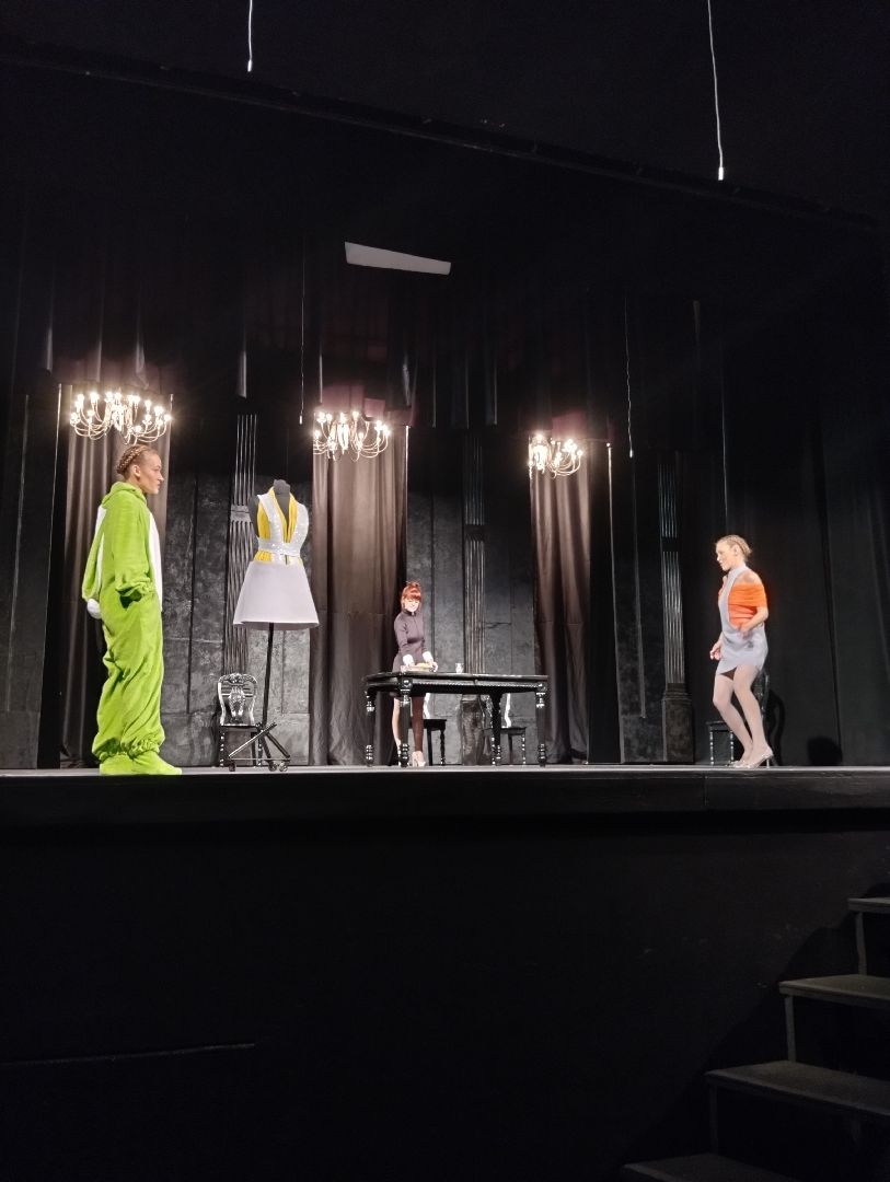 Александр Островский, Московский Областной театр драмы, Доходное место, театр, культура, Михаил Чумаченко