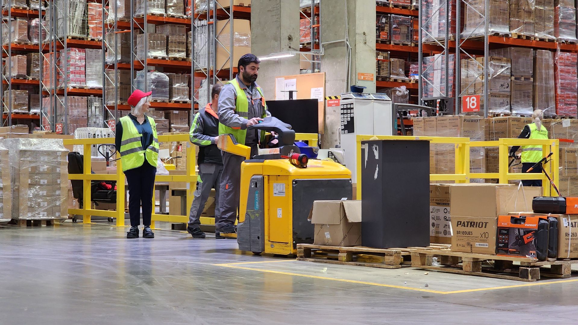 экономика, рабочие места, складской комплекс, рабочий поселок Обухово, Богородский городской округ,