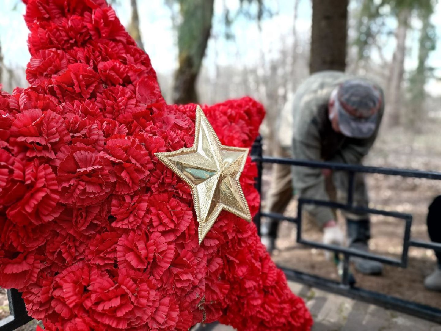 Можайск, Можайский городской округ, памятники, уборка, субботник, историческая память
