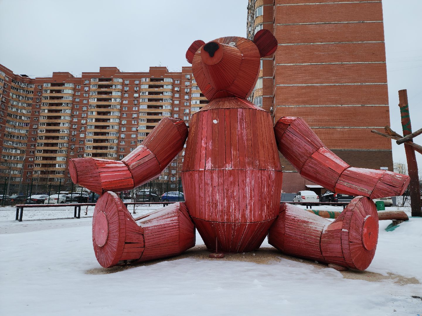 вертикалки, красный мишка, коллекционер,