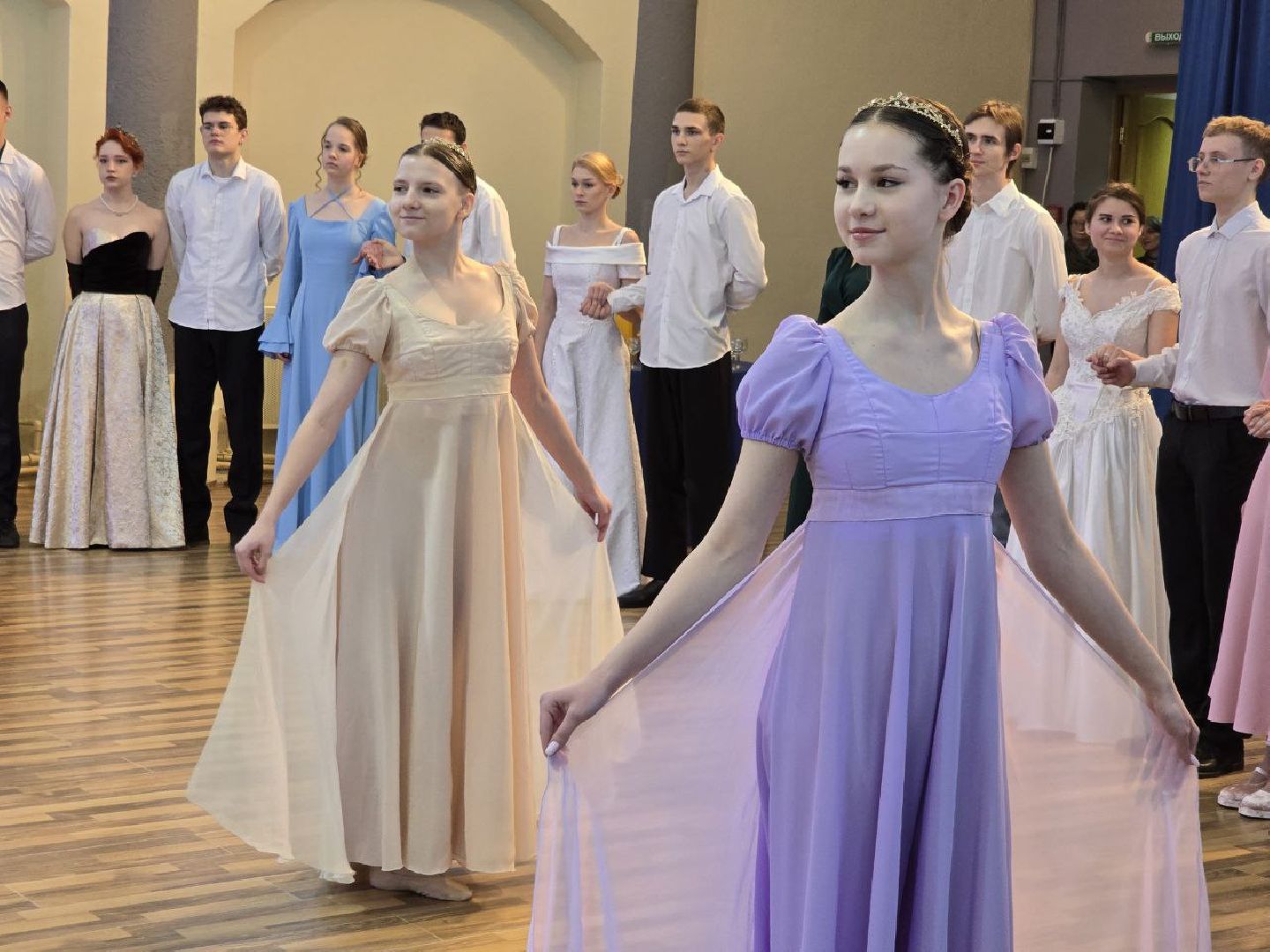 можайск, можайский городской округ, подмосковье, бал, сретенский бал, культура, молодежь,
