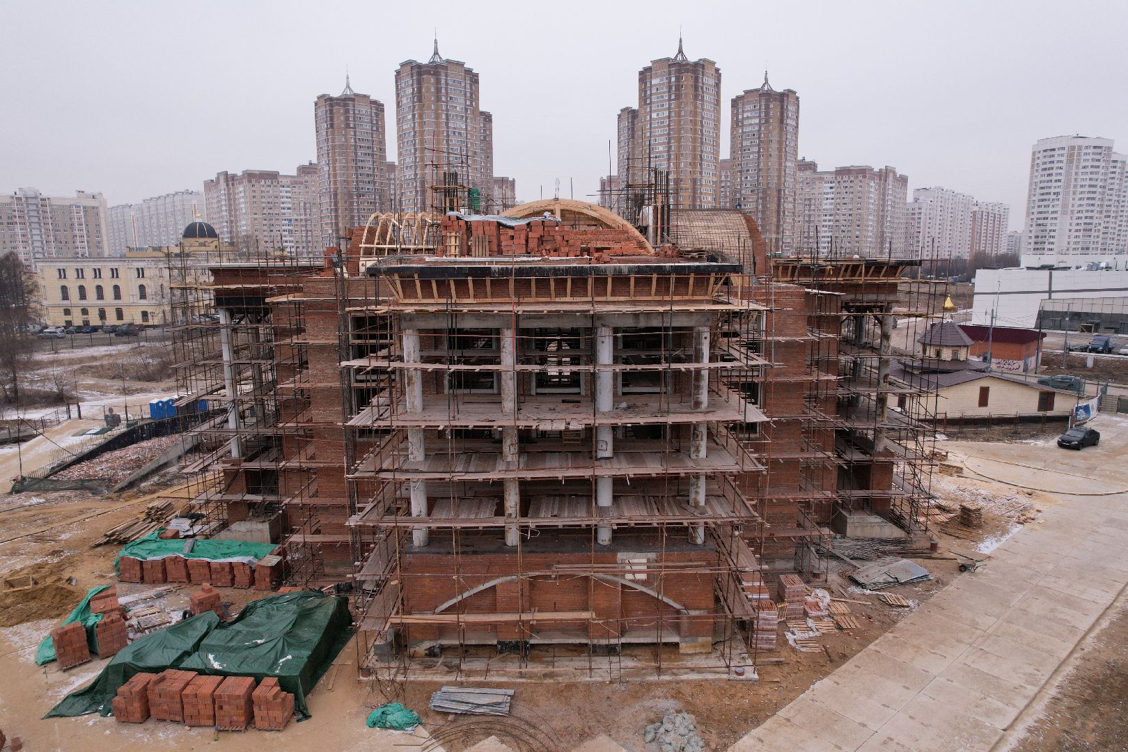 видео с коптера, подольск, строительство храма,