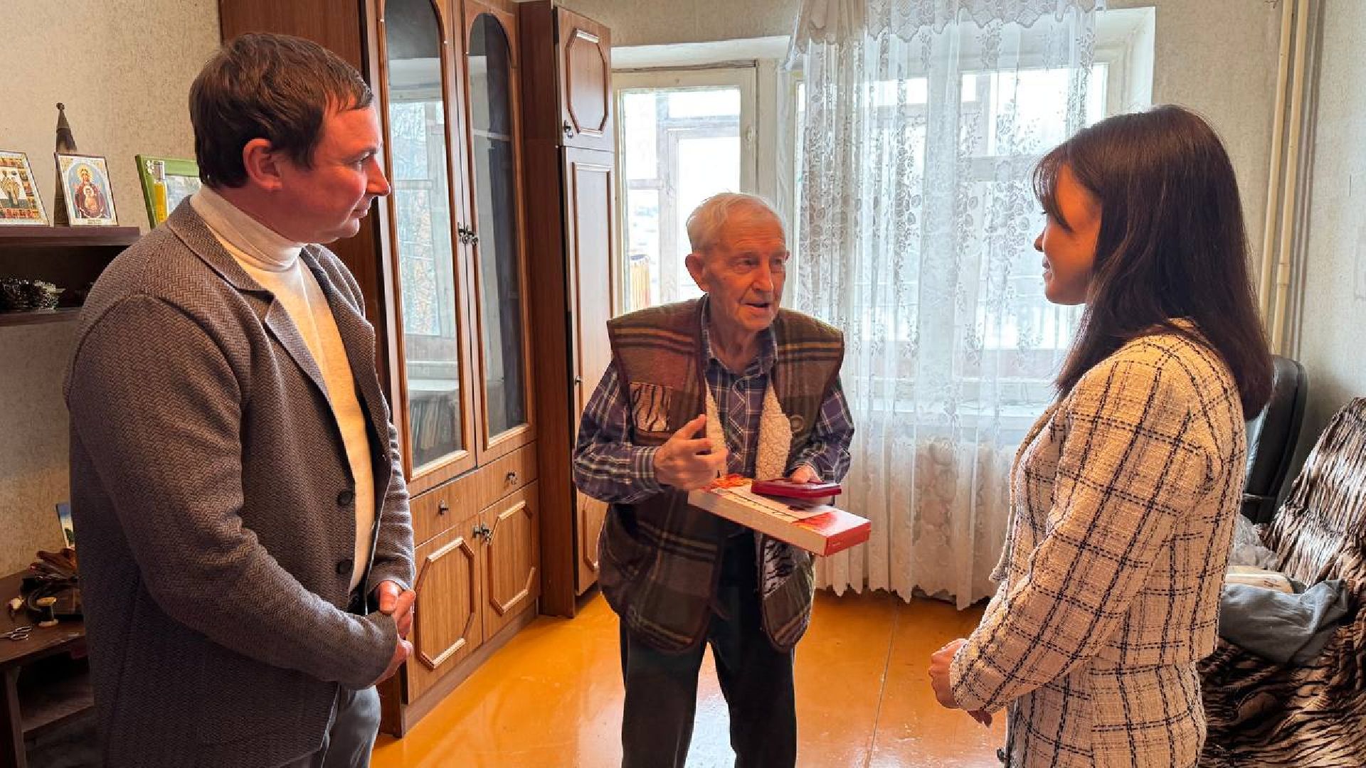 Зарайск, ветераны вов, медаль 80 лет победы,