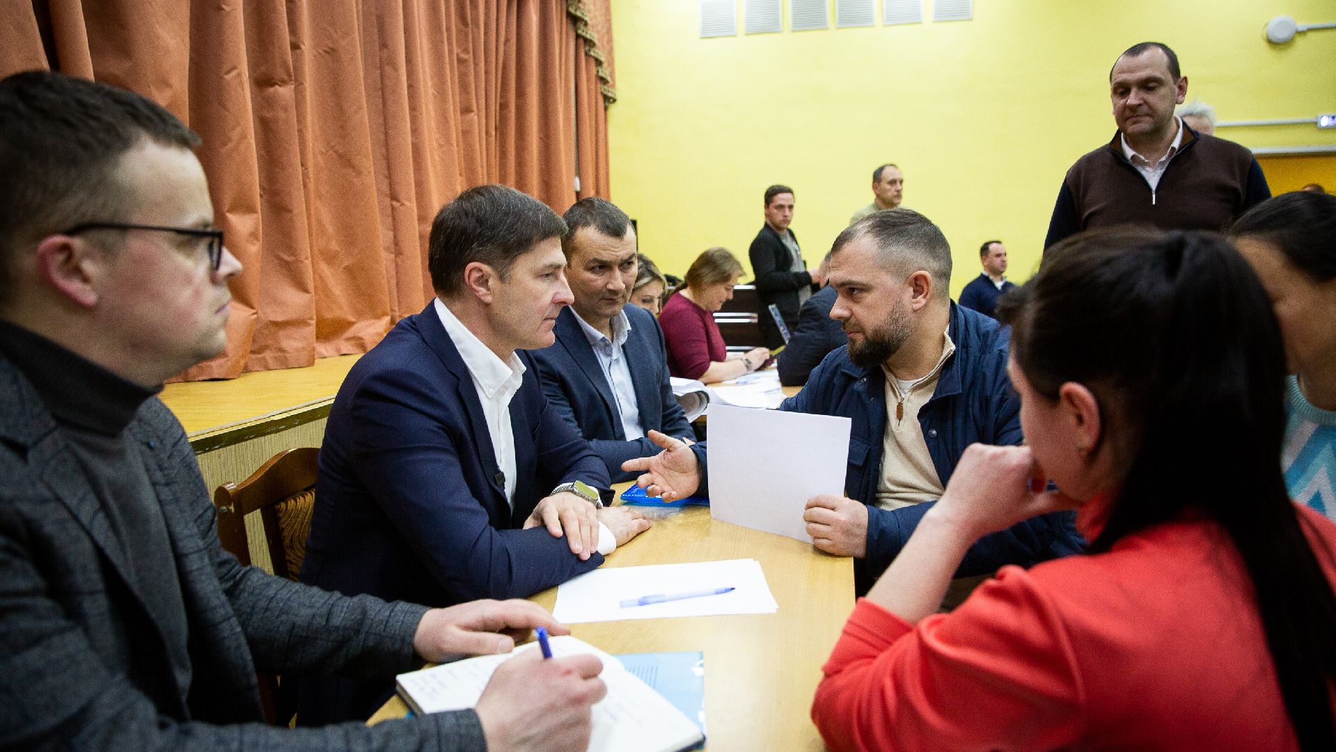 Люберцы, глава городского округа люберцы владимир волков, выездная администиация, контейнерная площадка,