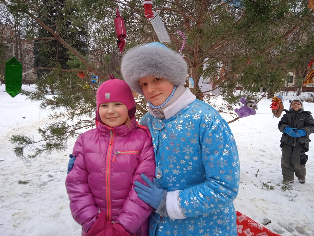 Жуковский, общество