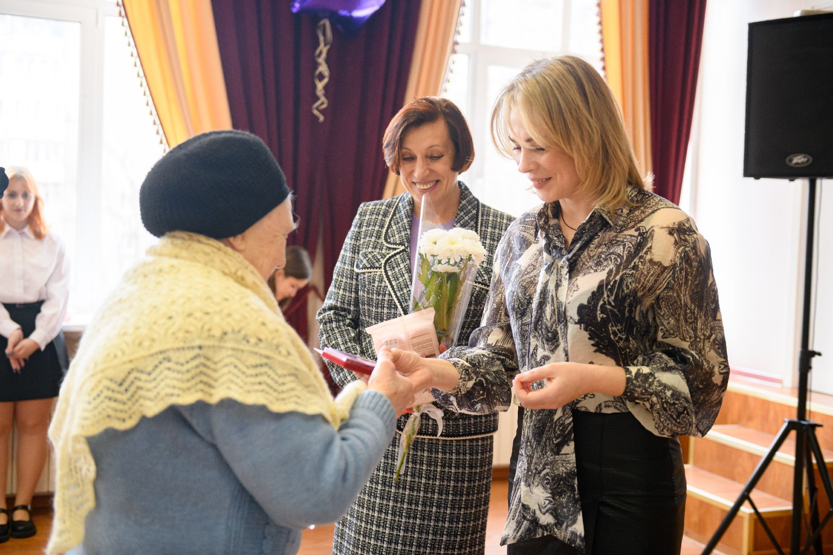 лыткарино, 80 - летие победы, 80 лет победе, ветераны лыткарино, юбилейные медали, вручение медалей, год защитника отечества, вертикалки,