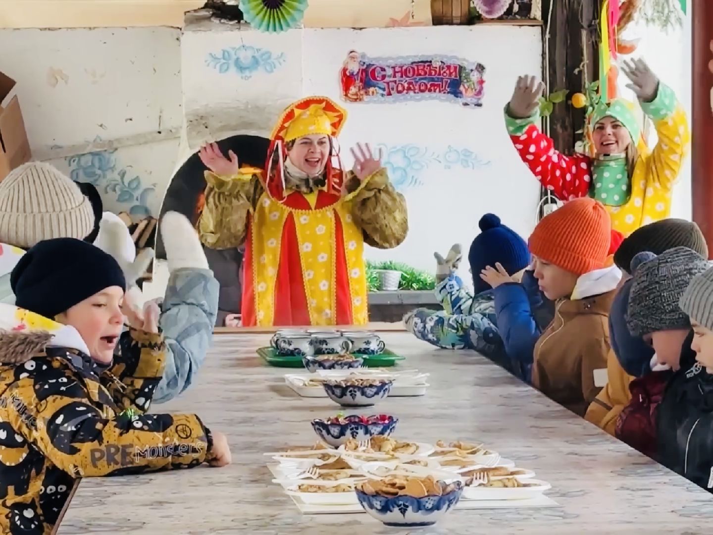 масленица, гжель, раменское, туризм, экскурсия, зоопарк, гжельский зоопарк, Гжельский завод художественной росписи,