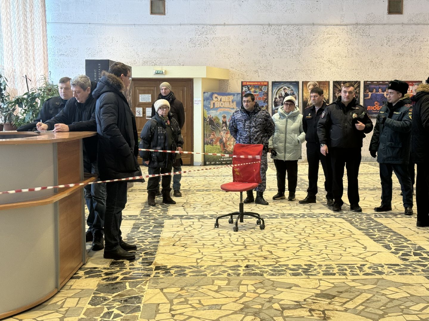 антитеррористическая тренировка, Экстренные службы, кинотеатр искра, Эвакуация, ленинский городской округ,