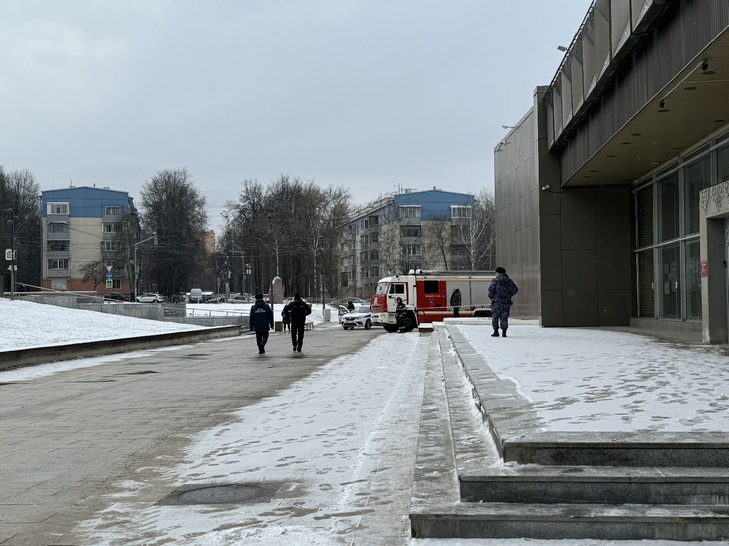 антитеррористическая тренировка, Экстренные службы, кинотеатр искра, Эвакуация, ленинский городской округ,
