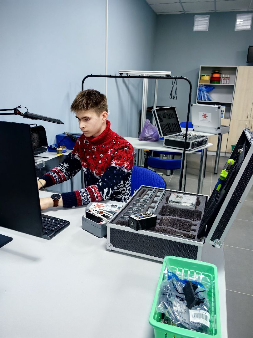 Инженерия космических систем, модель, спутник, программирование, 3д, школа,