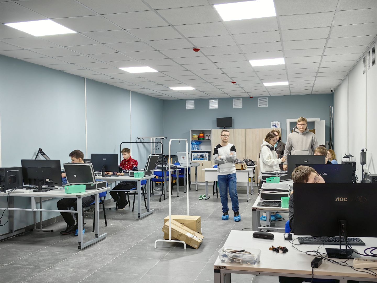 Инженерия космических систем, модель, спутник, программирование, 3д, школа,