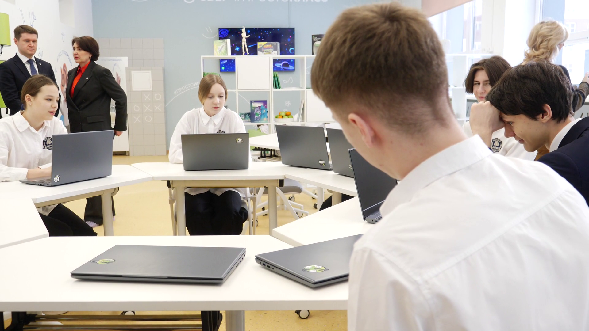 реутов, вертикалки, открытие школы, IT-технологии, инновационное образование,