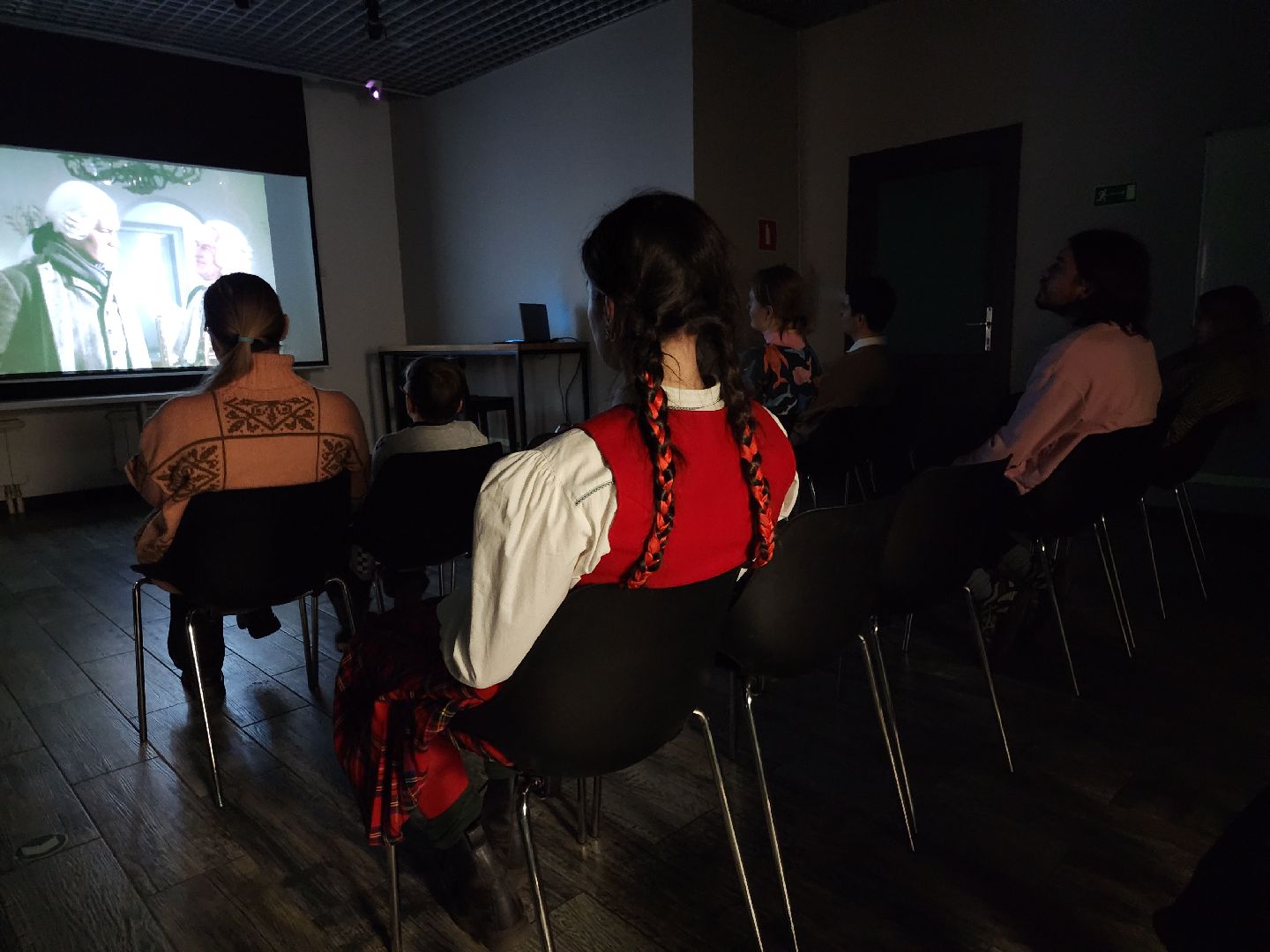 Черноголовка, Ломоносов, научный киноклуб,