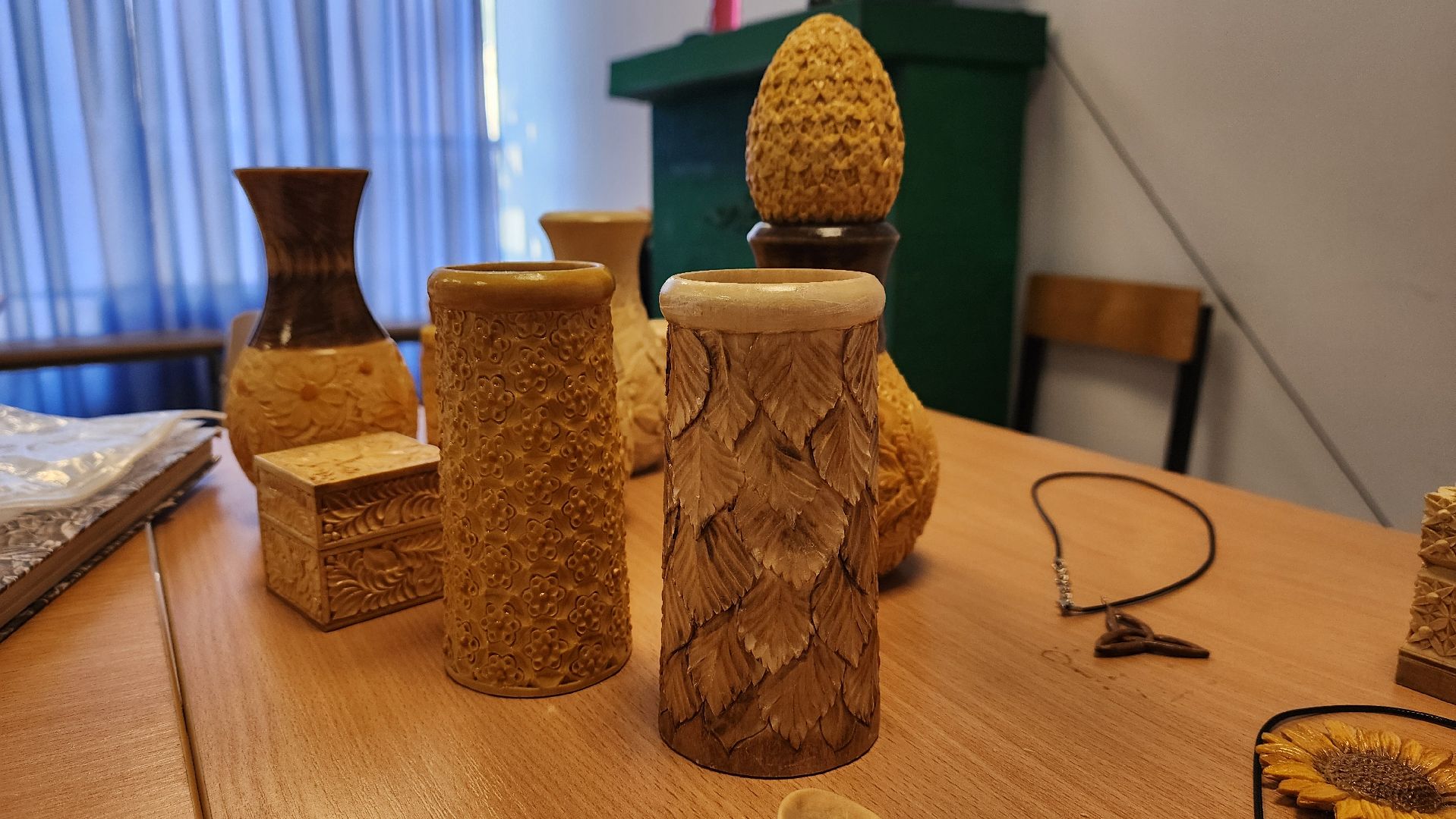 солнечногорск, кдц тимоново, резьба по дереву, образование,