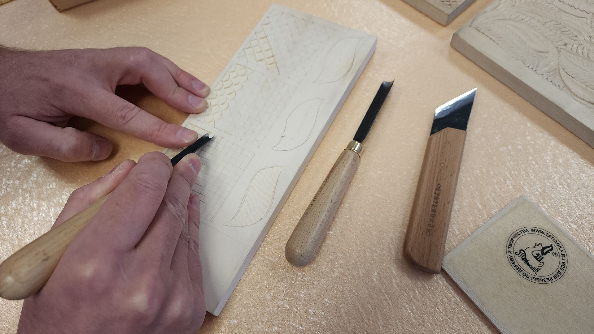 солнечногорск, кдц тимоново, резьба по дереву, образование,