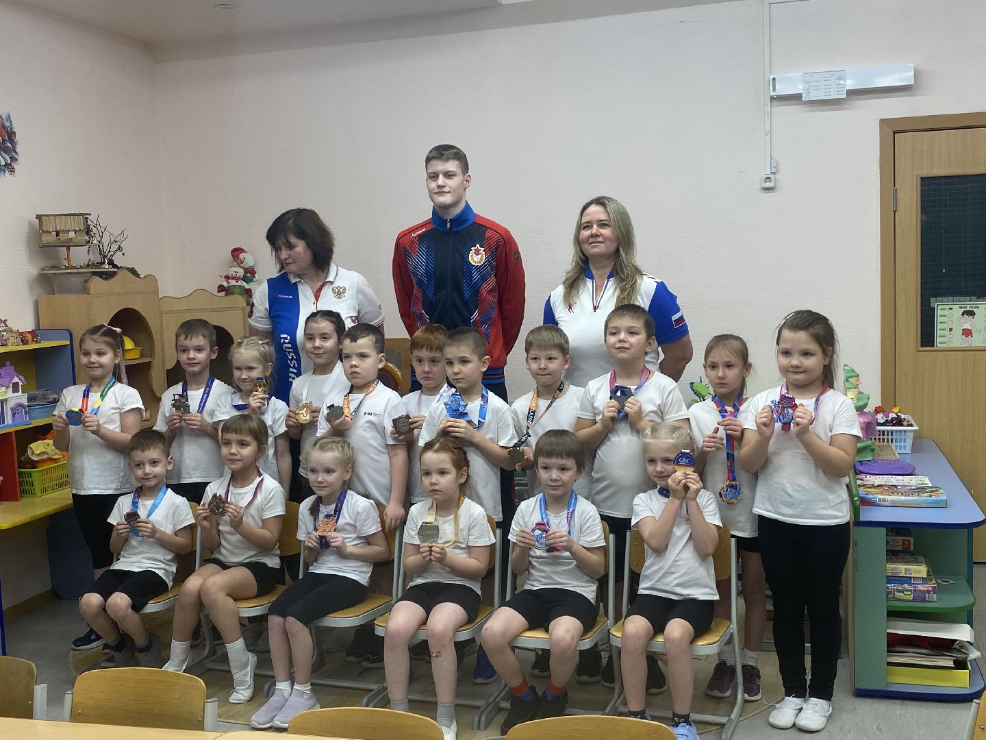 вертикалки, спорт детям, школа Перспектива, Власиха Перспектива, занятия спортом Власиха,