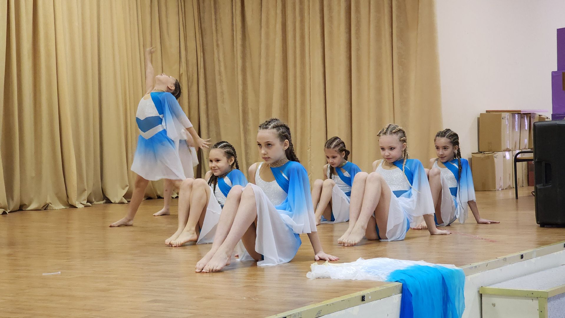 дети, дети с овз, елка желаний, Лосино-Петровский, Росмолодежь, Движение первых,