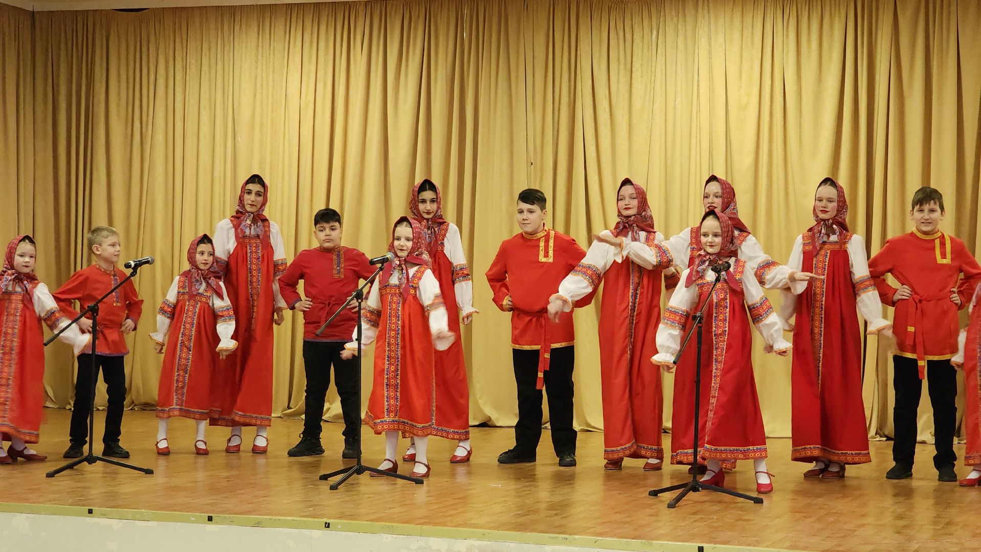 дети, дети с овз, елка желаний, Лосино-Петровский, Росмолодежь, Движение первых,