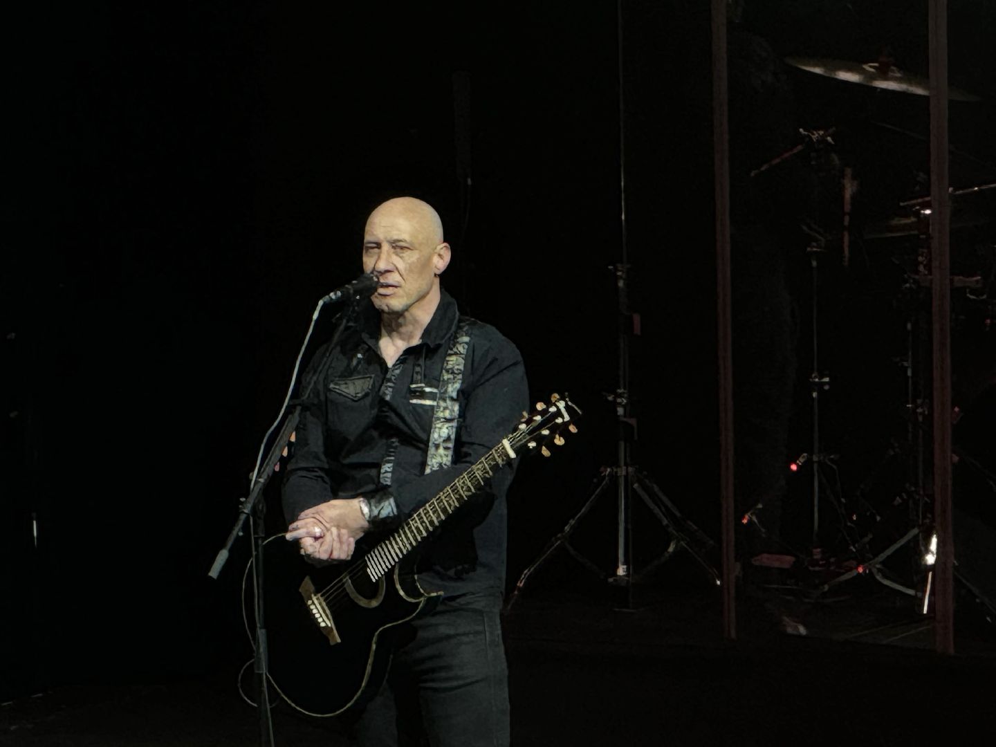 Концерт, денис майданов, ленинский городской округ, участники сво, семьи мобилизованных, ветераны вов, день защитника отечества, вертикалки,