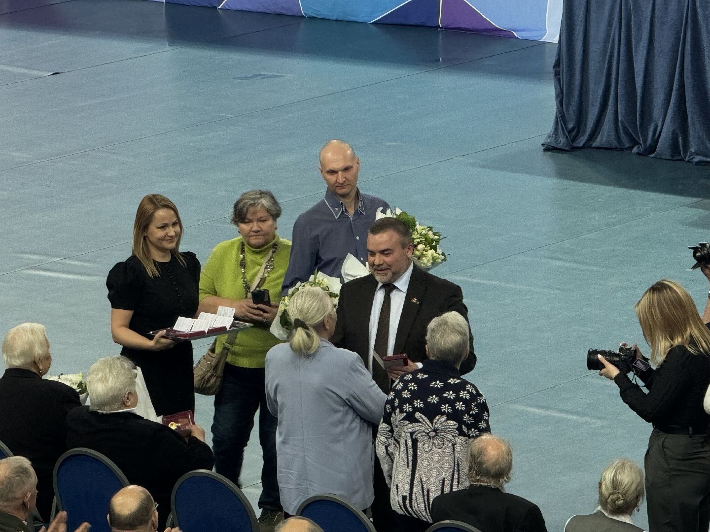 Концерт, денис майданов, ленинский городской округ, участники сво, семьи мобилизованных, ветераны вов, день защитника отечества, вертикалки,