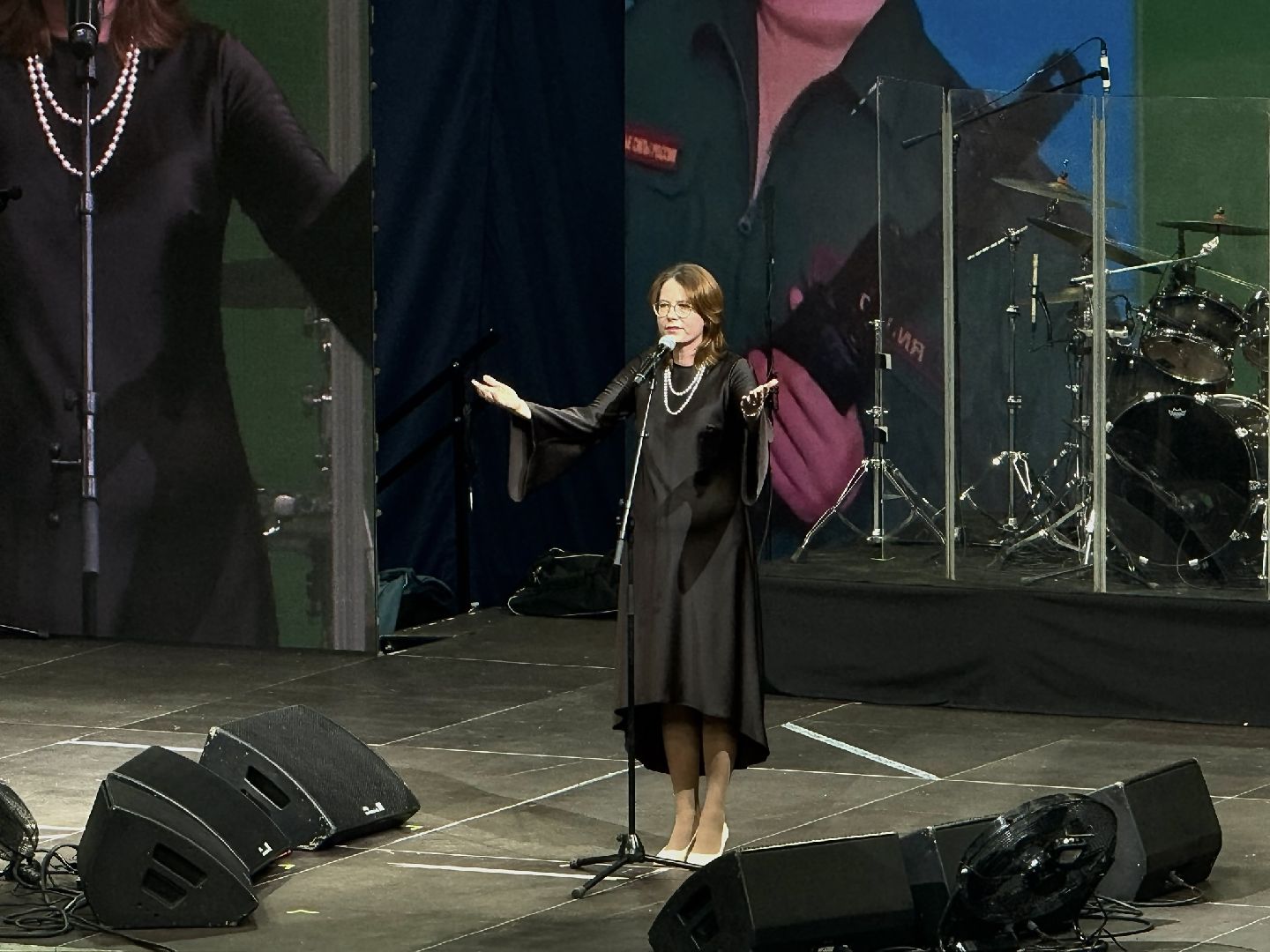 Концерт, денис майданов, ленинский городской округ, участники сво, семьи мобилизованных, ветераны вов, день защитника отечества, вертикалки,