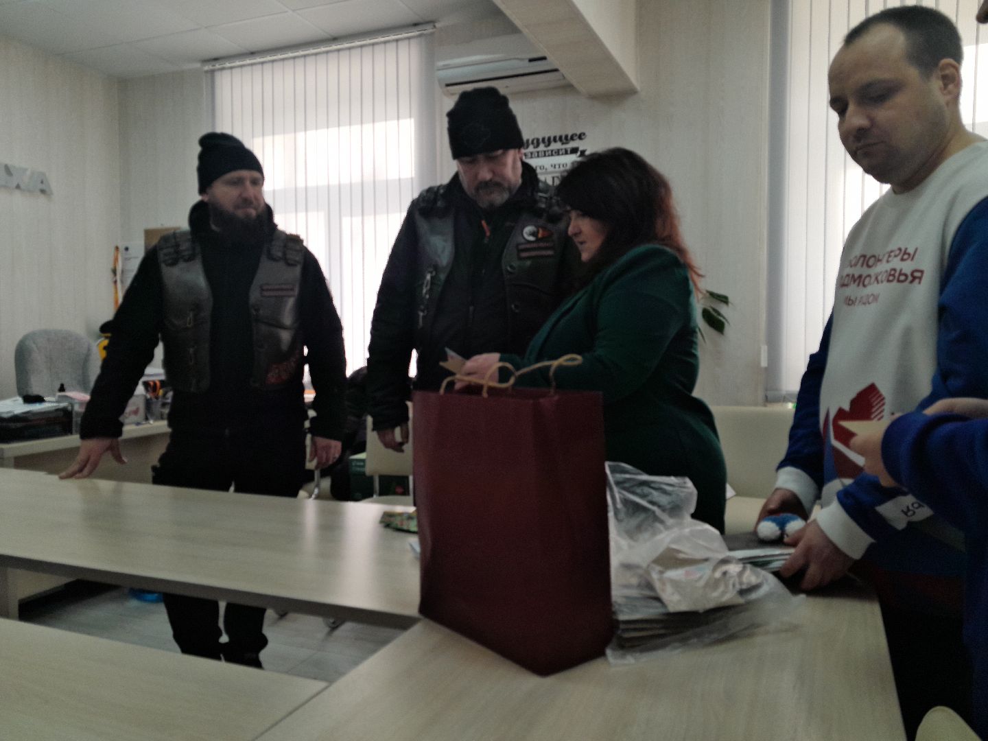 помощь, спецоперация, волонтеры, армия,