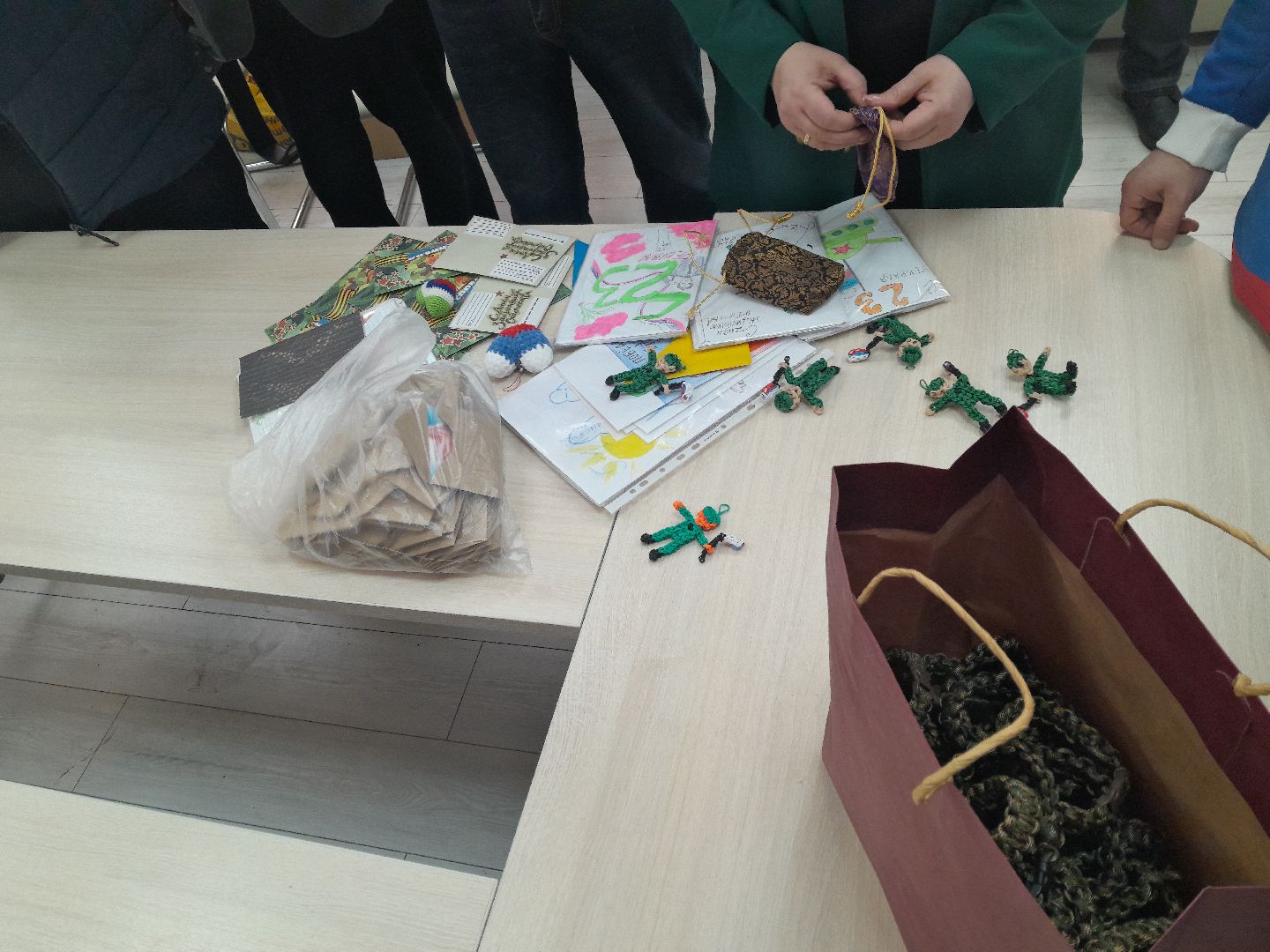 помощь, спецоперация, волонтеры, армия,