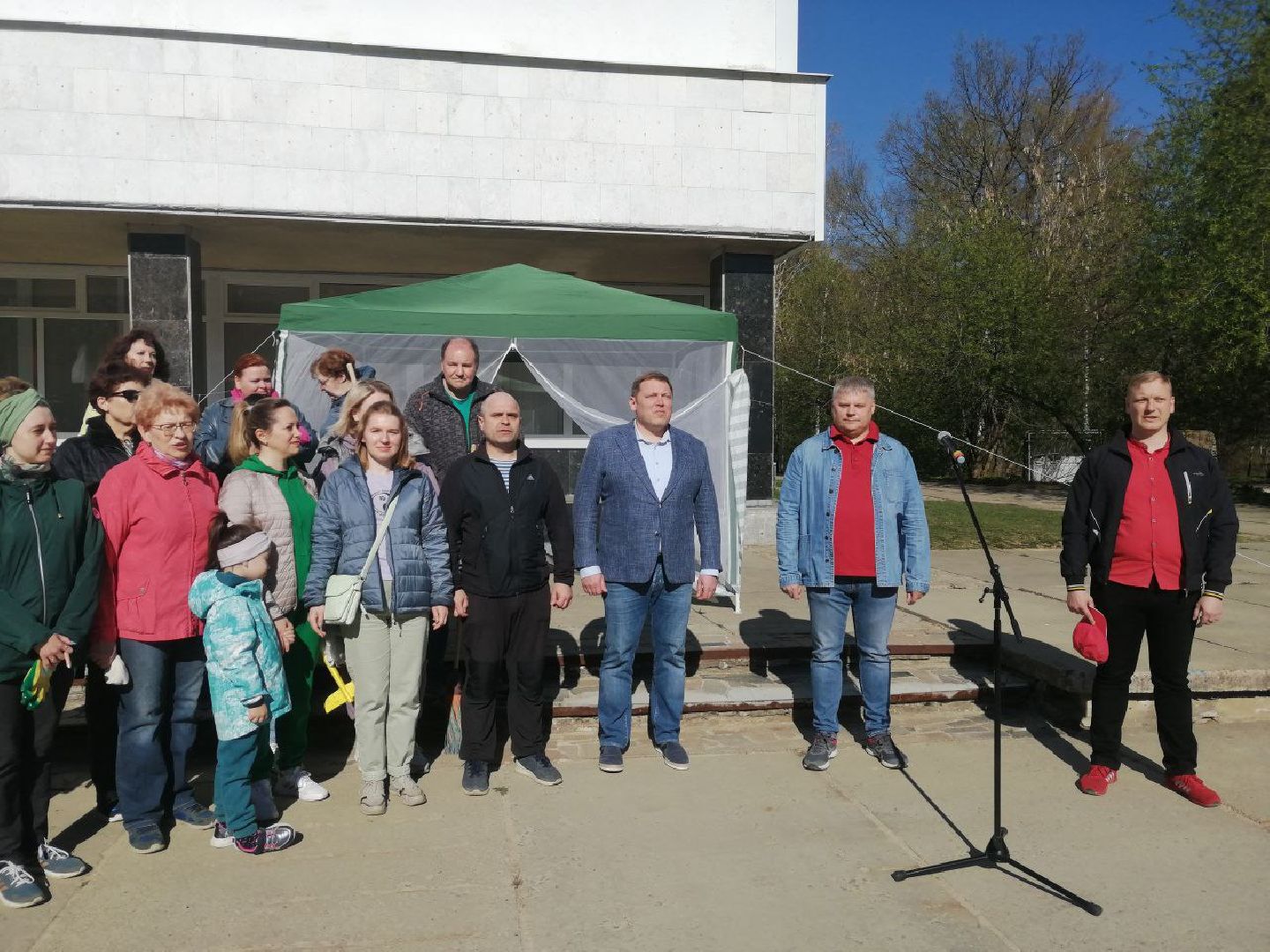 субботник, общеобластной субботник, Протвино, инвентарь, порядок