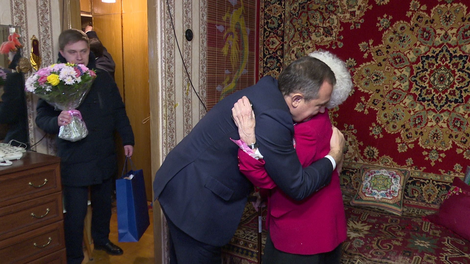 реутов, вертикалки, медаль 80 лет победы, ветеран Остапенко,