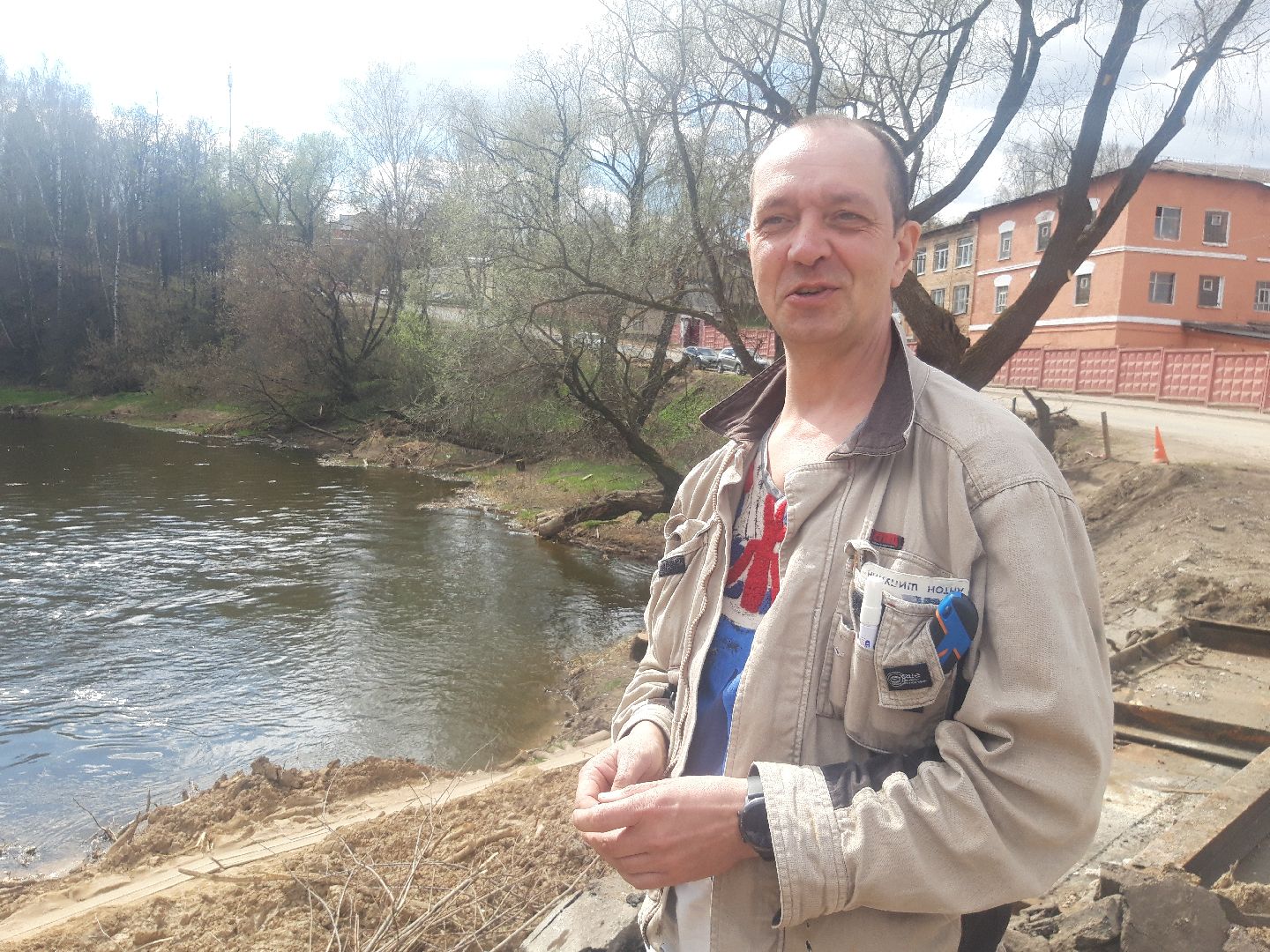 река, ремонт дорог,