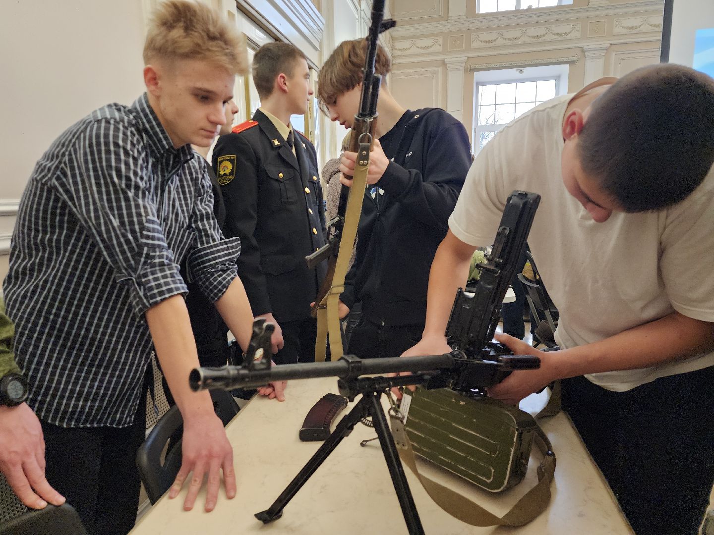 серпухов, подмосковье, патриотическое воспитание молодежи, СВСЦ Маргеловец, вертикалки,