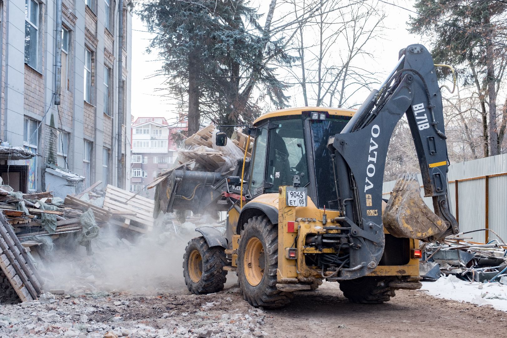 лыткарино, капремонт, дк мир, дворец культуры лыткарино, капремонт дк мир, вертикалки,