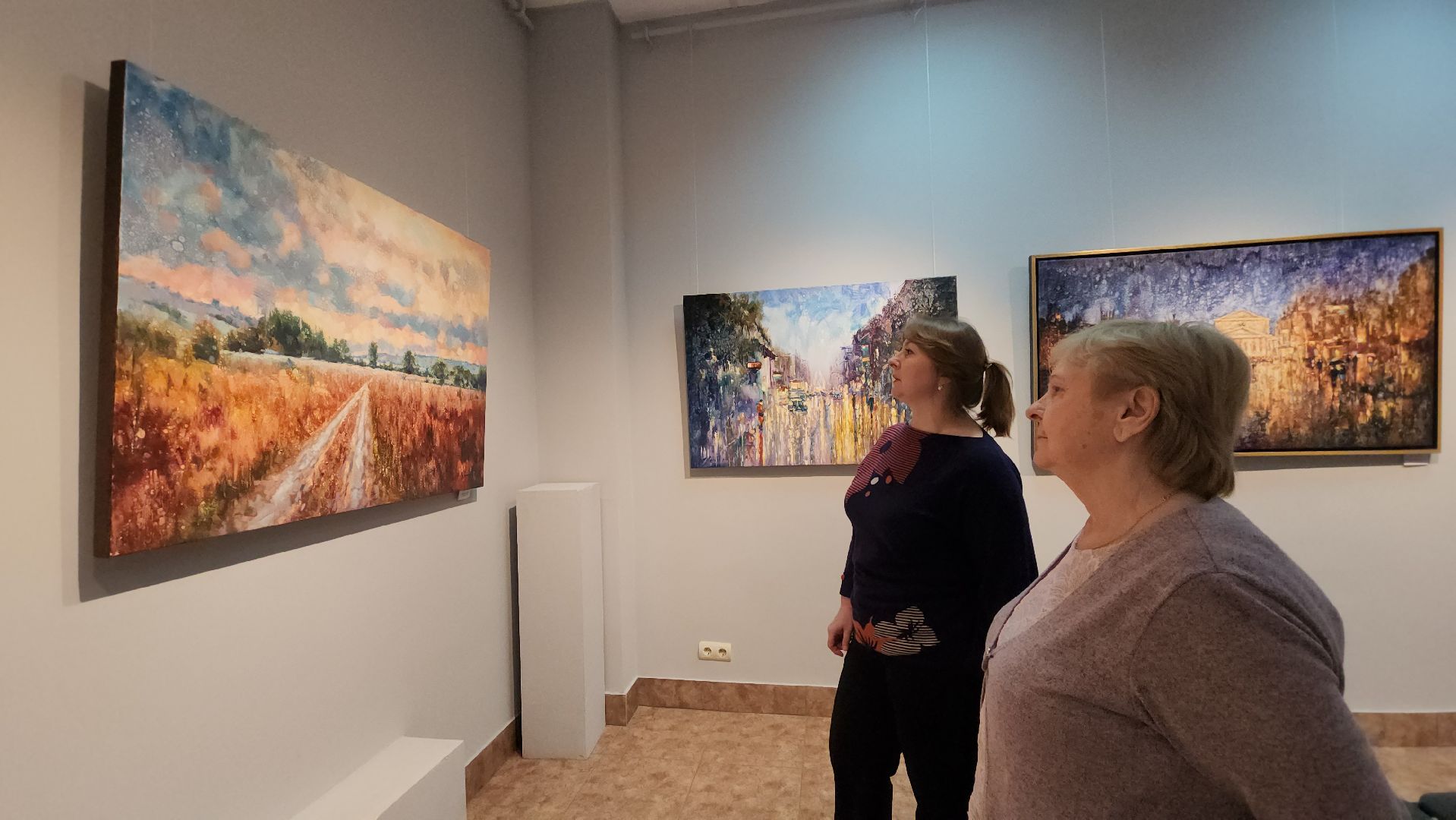 день защитника отечества, донбасс, Лобня, Выставка, Картины, вертикалки,