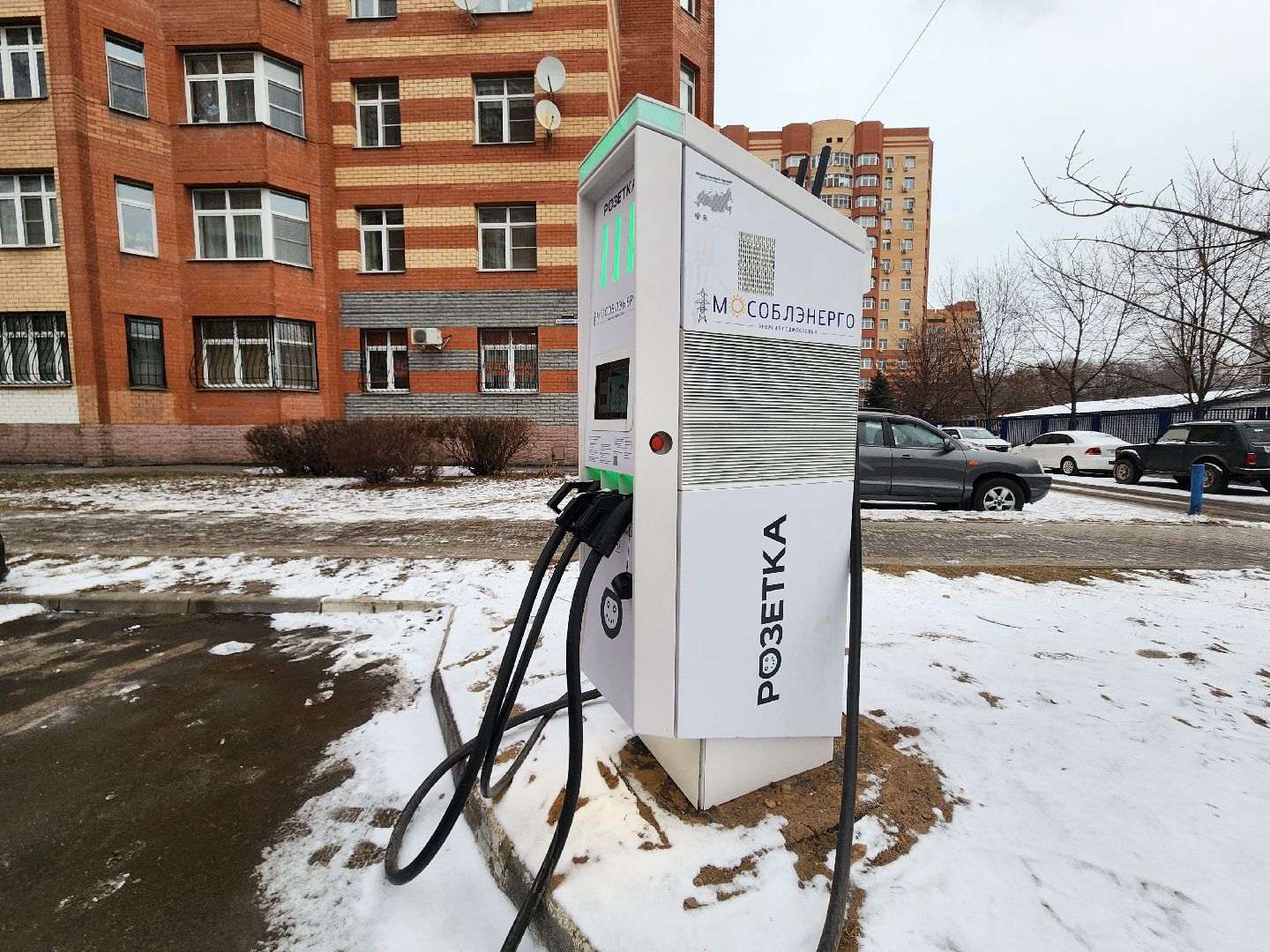 вертикалка, мытищи, зарядная станция, зарядные станции для электромобилей,