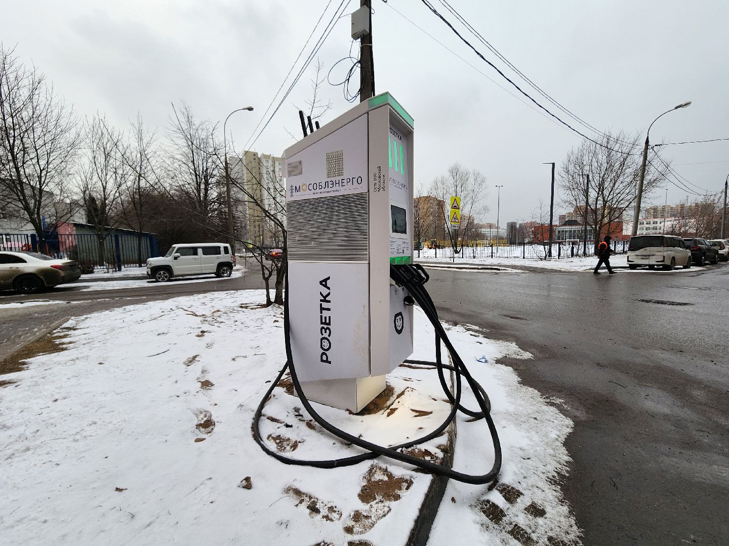 вертикалка, мытищи, зарядная станция, зарядные станции для электромобилей,