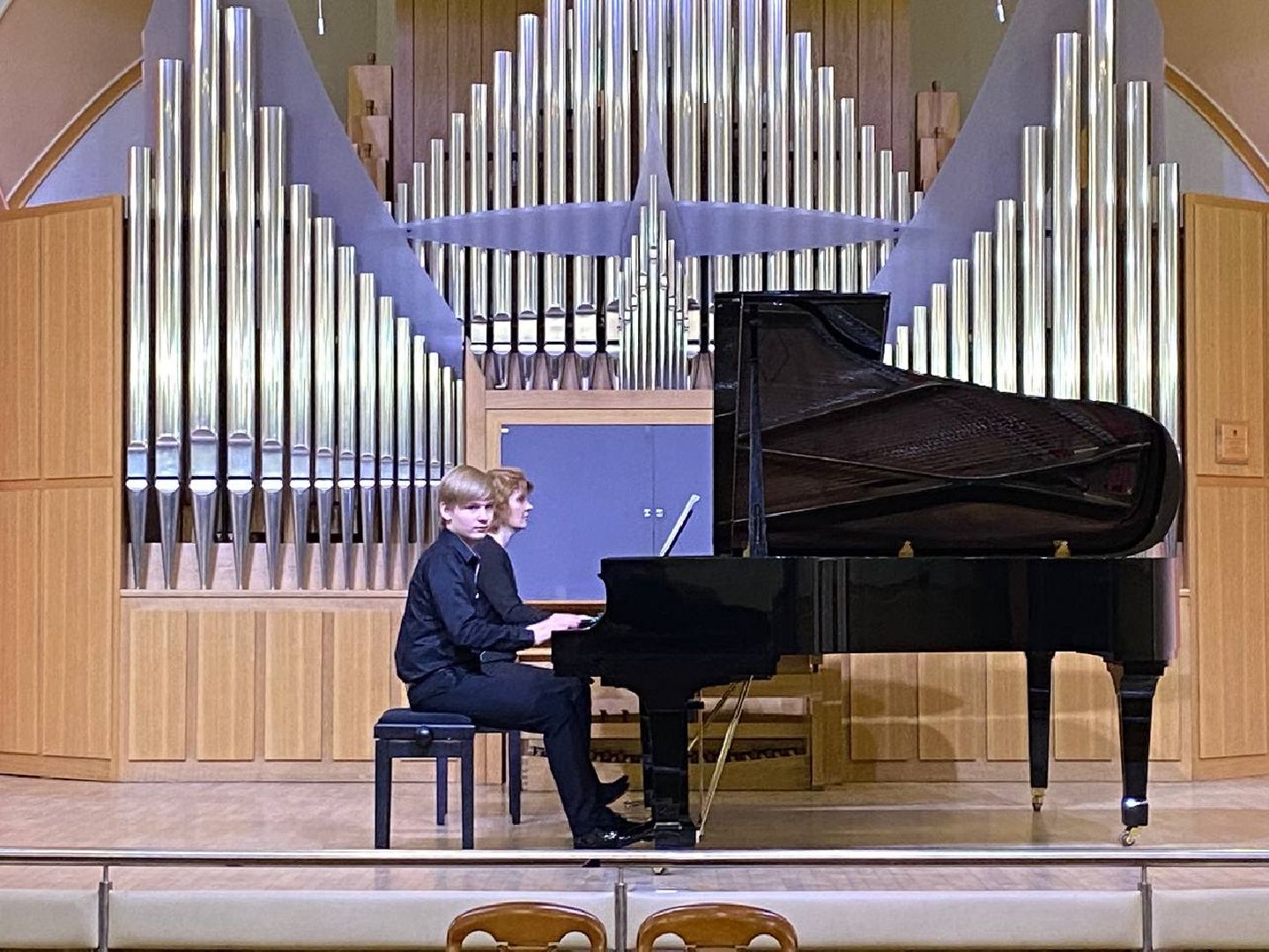 вертикалки, пианист, композитор, стипендиягубернатора, маэстро, эдуарддьяченко, музыкальнаяшкола, хороваяшкола,