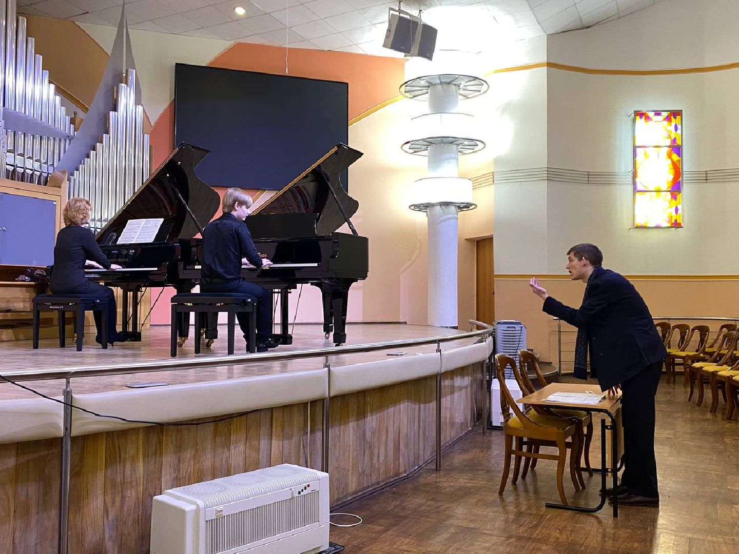 вертикалки, пианист, композитор, стипендиягубернатора, маэстро, эдуарддьяченко, музыкальнаяшкола, хороваяшкола,