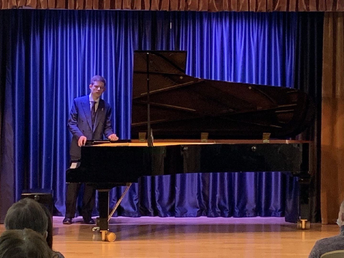 вертикалки, пианист, композитор, стипендиягубернатора, маэстро, эдуарддьяченко, музыкальнаяшкола, хороваяшкола,