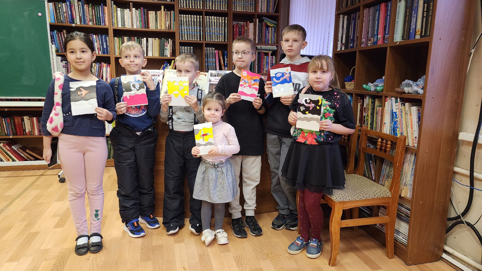 день защитника отечества, Лобня, открытка солдату, открытка папе, Детская библиотека, вертикалки,