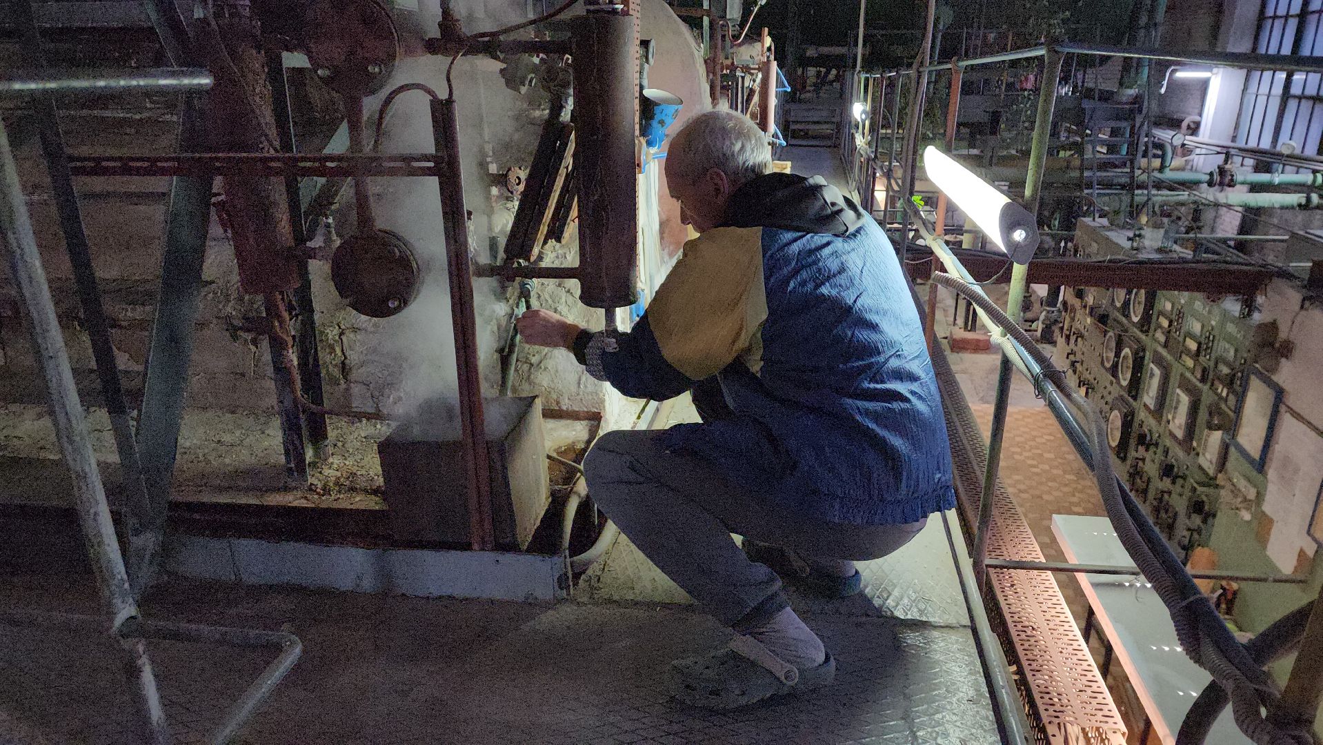 пушкинский округ, вертикалки, поселок, котельная, трудовой путь,начальник,тепло в домах,тепловые сети,профессионализм,история жителя,